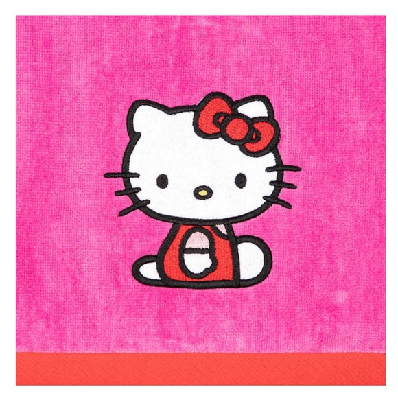 🚫SOLD🚫 Hello Kitty Beach Towel - Picture 4 of 8